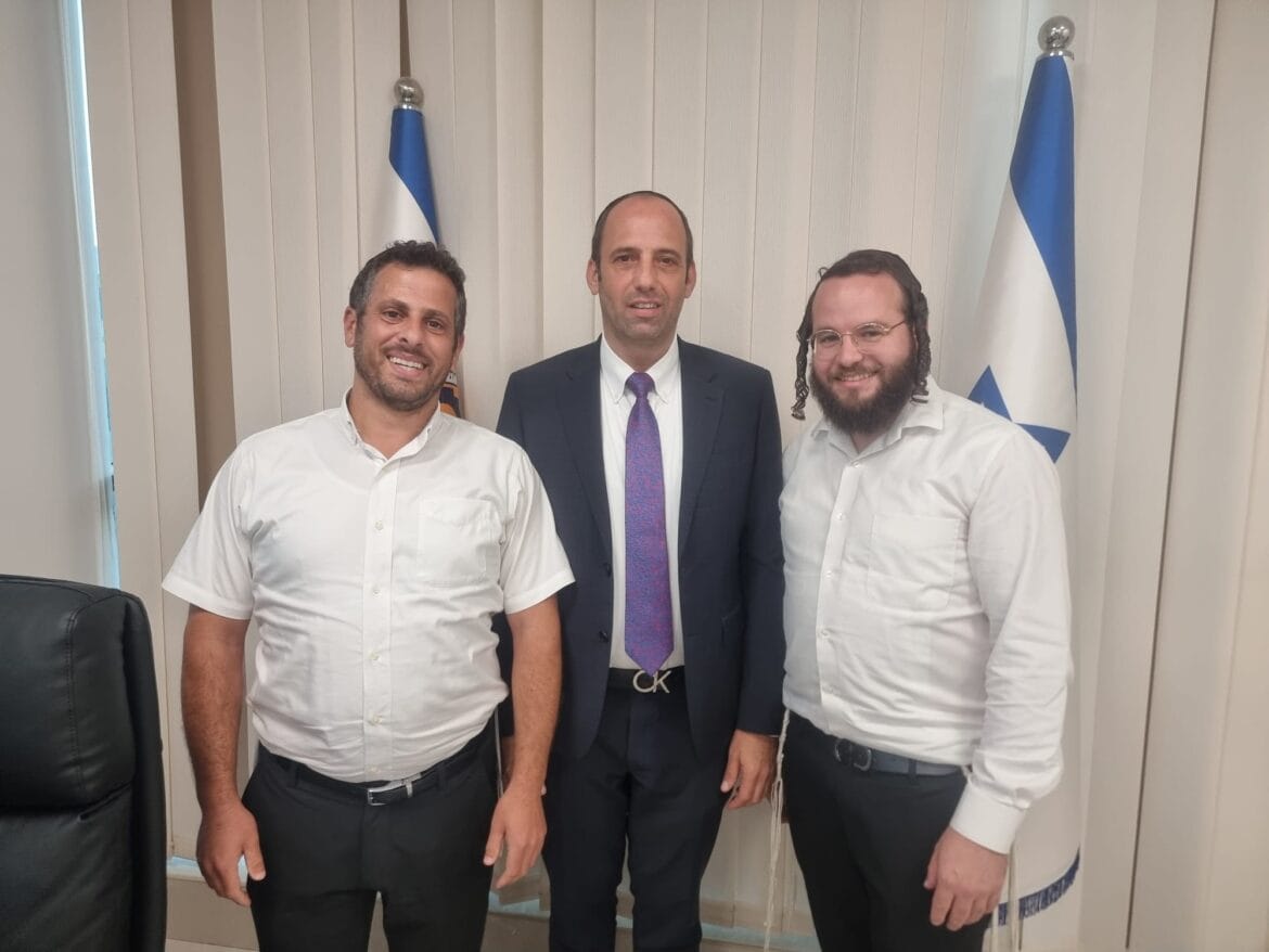 IMG-20250507-WA0195 לייטנר וקאופמן חברי סיעת דרך עם ראש העיר